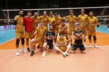 Cosedil Saturnia Acicastello ritrova il sorriso al PalaCatania: contro Abba Pineto è 3-0